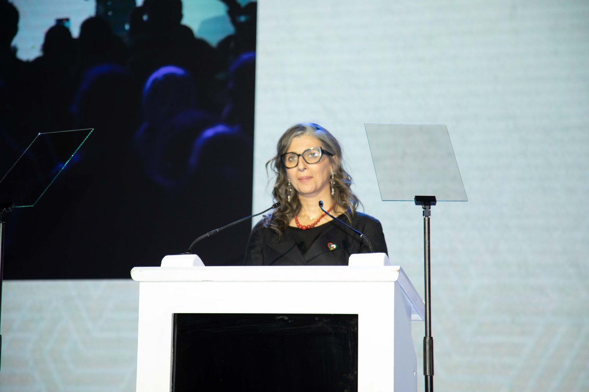 NelsonMandela tweet media