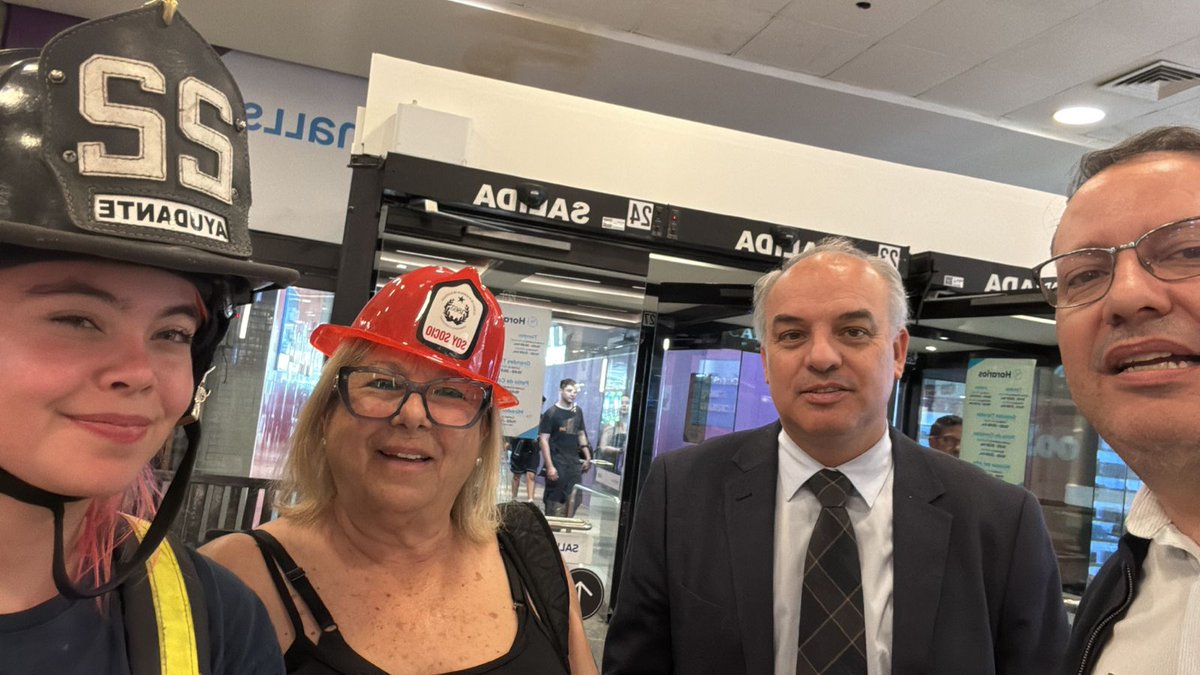 Superintendente Cuerpo de Bomberos de Santiago tweet media