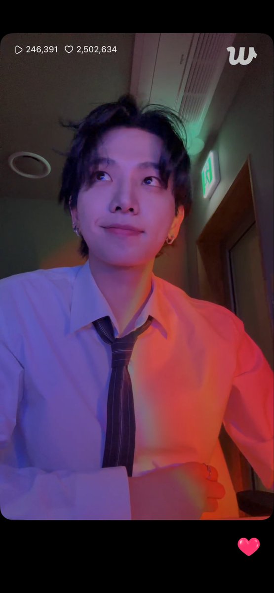 웃는 당신.의 모습이 너무 아름다워서
눈물이 납니다🥲💦💧🐳