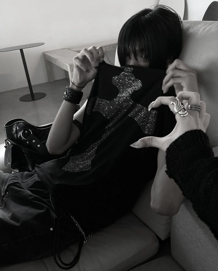 hellHhhellhell's tweet image. 