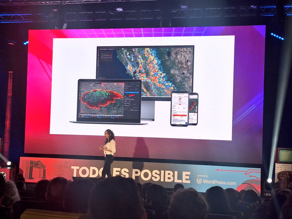 morvader's tweet image. Ayer en la #trgx, Macarena explicó una parte de lo que hacemos en @technosylva y la importancia de la ciencia aplicada a datos para la predicción de incendios.
Si te interesa,  estamos buscando gente technosylva.bamboohr.com/careers
