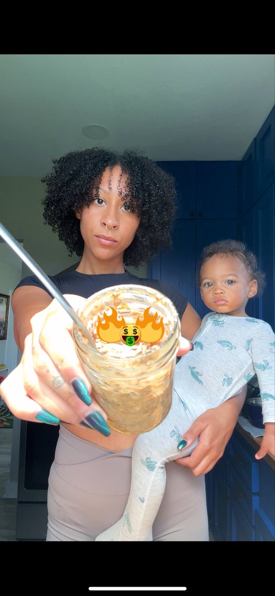 amechigal's tweet image. Feeding the algorithm something fresh and serving brands content they can actually digest ! Sooooo go ahead and eat up this UGC, the flavor’s brand-safe 😌✨ 😋🎥 👩🏾🍳
#UGCContent #UGCCreator #ugcexample