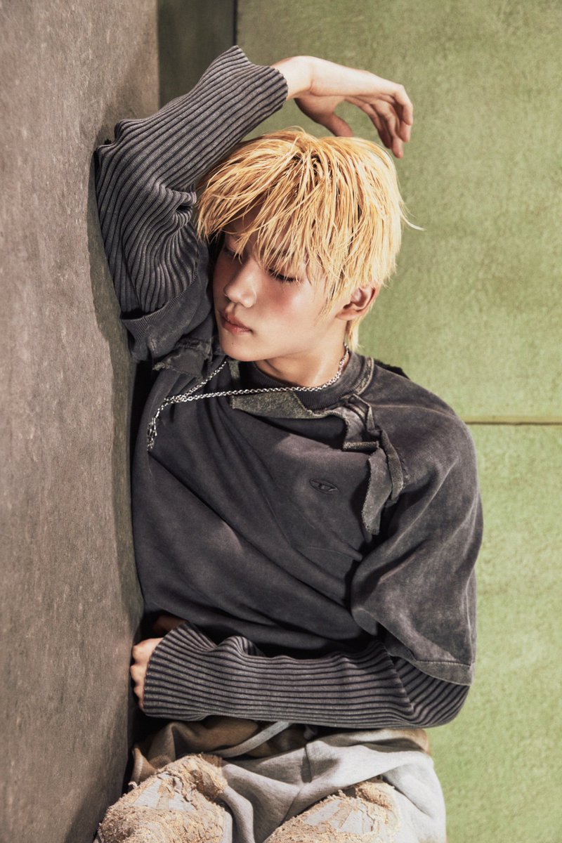 closeyoureyes_7's tweet image. CLOSE YOUR EYES
The 3rd Mini Album 'blackout'

Concept Photo #1
#KENSHIN #켄신 

2025.11.11 6PM (KST) 

#CLOSEYOUREYES #클로즈유어아이즈
#CYE #클유아
#blackout #X #SOB