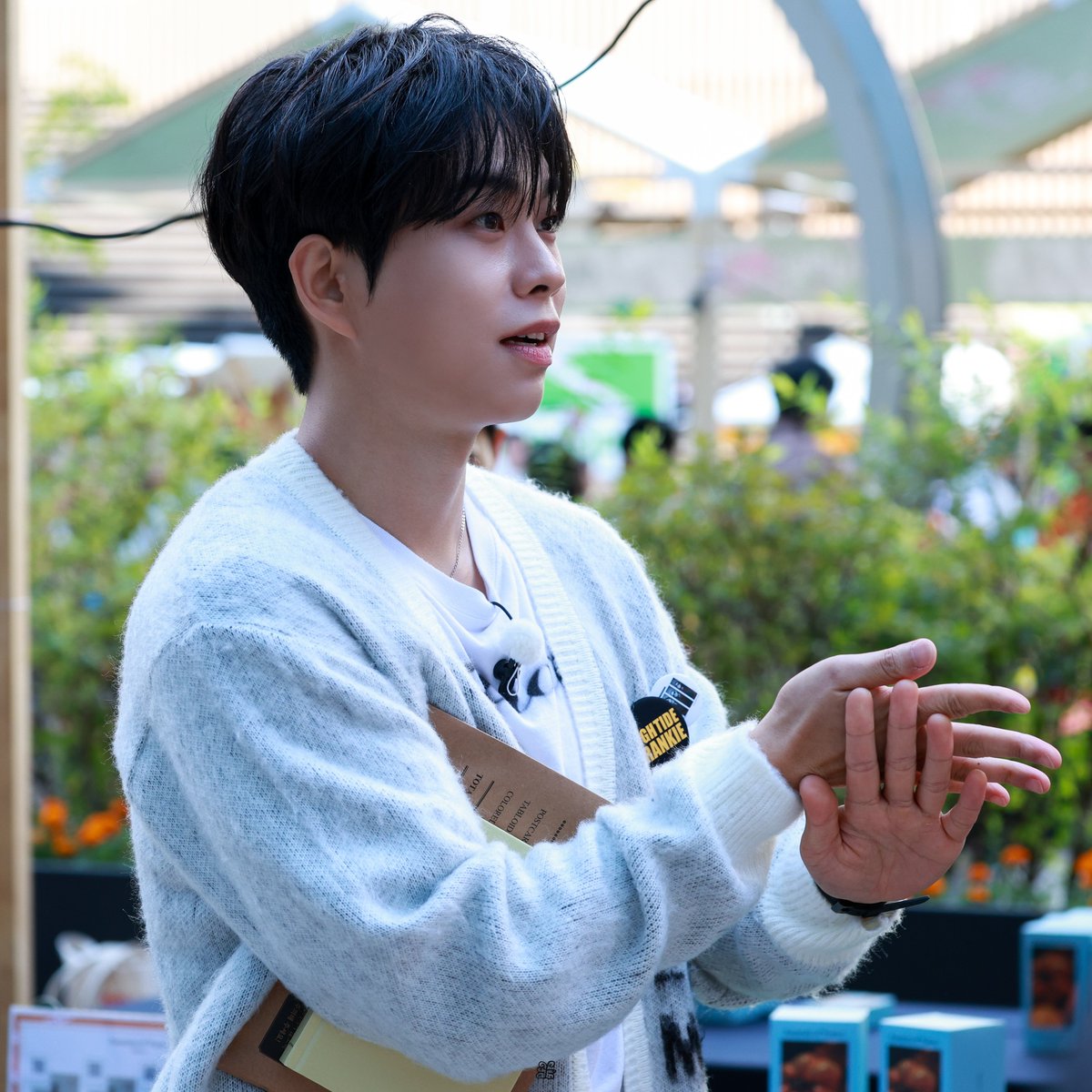 251025 옥스팜 슈퍼라이브

본인 기준 상여비 실물 근접샷 🫠

#루시 #LUCY #최상엽 #상엽