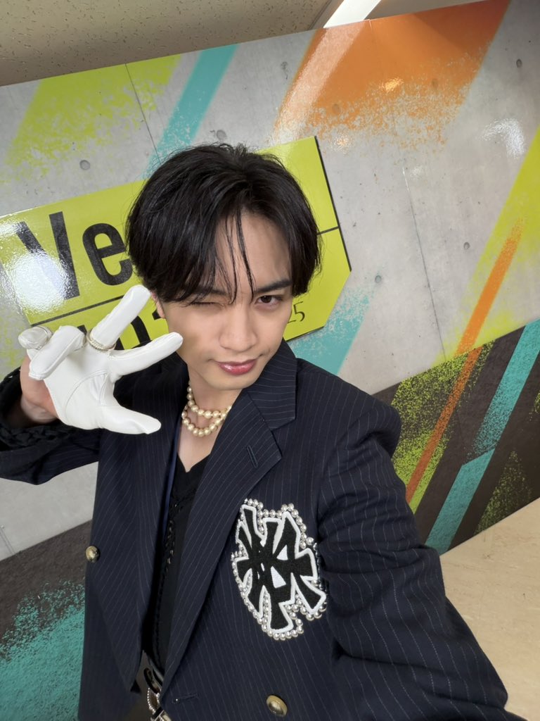 中島健人STAFF (@kento_team_n) on Twitter photo #Venue101 ありがとうございました⚡️
10/29(水)発売の2nd Singleより
「IDOLIC」を披露しました𓆩🖤♥️𓆪
youtu.be/K8TPXjVmnYk
#中島健人
#IDOLICに夢中な夜
#IDOLIC #Venue101 ありがとうございました⚡️
10/29(水)発売の2nd Singleより
「IDOLIC」を披露しました𓆩🖤♥️𓆪
youtu.be/K8TPXjVmnYk
#中島健人
#IDOLICに夢中な夜
#IDOLIC