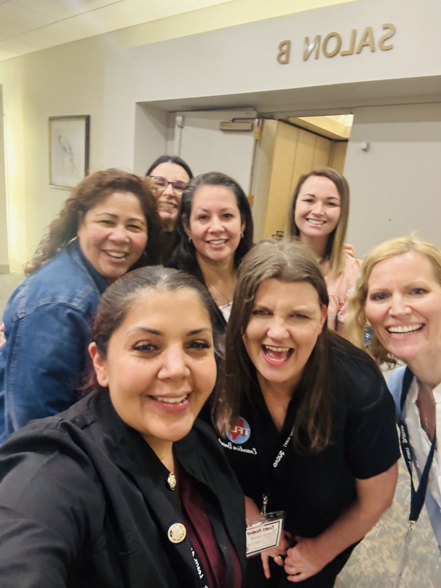 MsVillatoro12's tweet image. Leveling up our language teaching together! Collaboration, growth, and big ideas for our students. ✨ @Terry_Rangers @Elisabeth13 
#AFC2025 #AvantLanguage #TeachersLearning