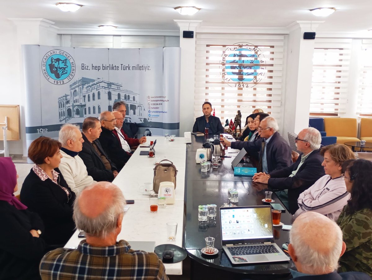 Kuşlukta Yazarlar tweet media