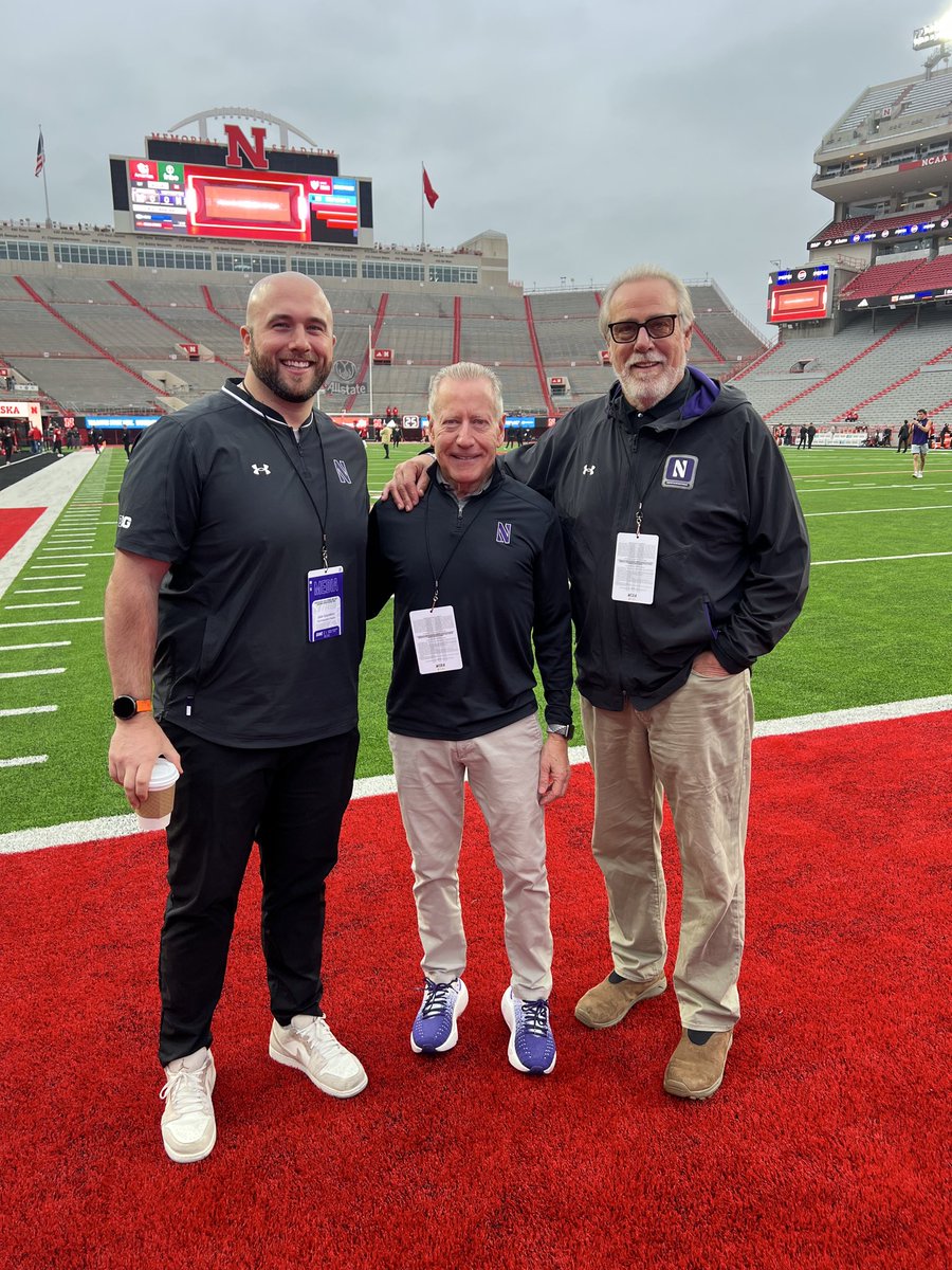 WGNRadio's tweet image. Good morning from Lincoln, Nebraska! 

The @NUFBFamily is looking for their 5th straight win today on WGN Radio! TUNE IN for @DaveEanet’s pregame at 10:30! STREAM at wgnradio.com/on-air/

(@NU_Sports)