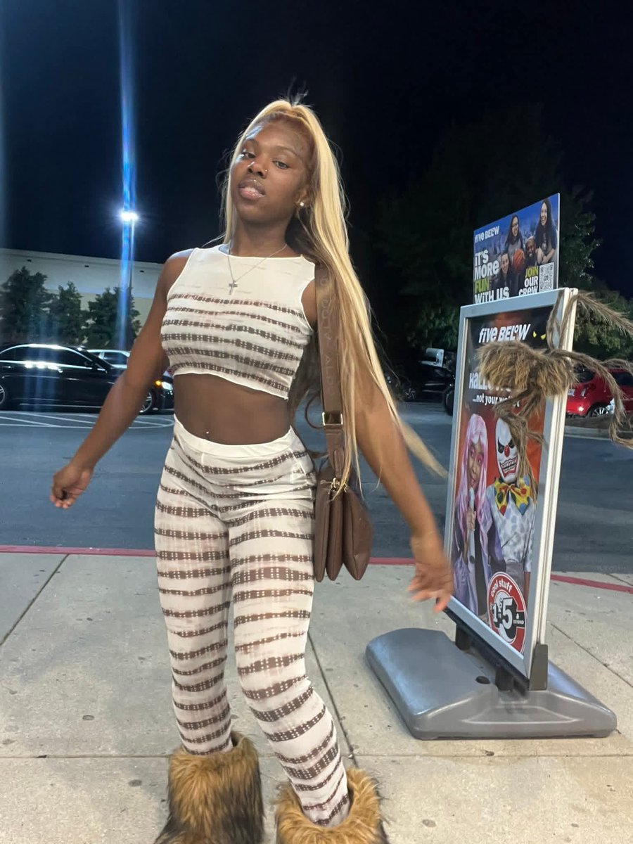 daimond91015's tweet image. No caption 💎❤️🖤