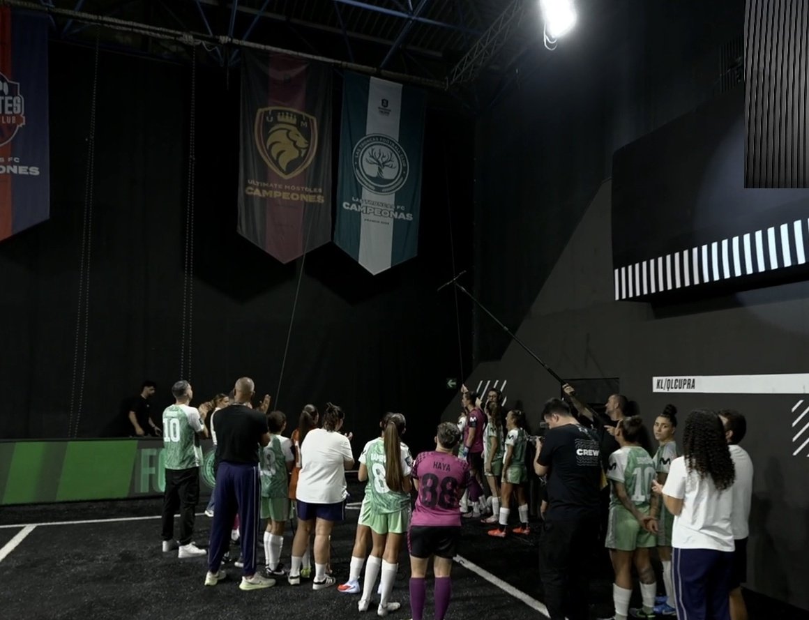 4 banderas JJAJSJSJA estamos sobrados 💚🪵