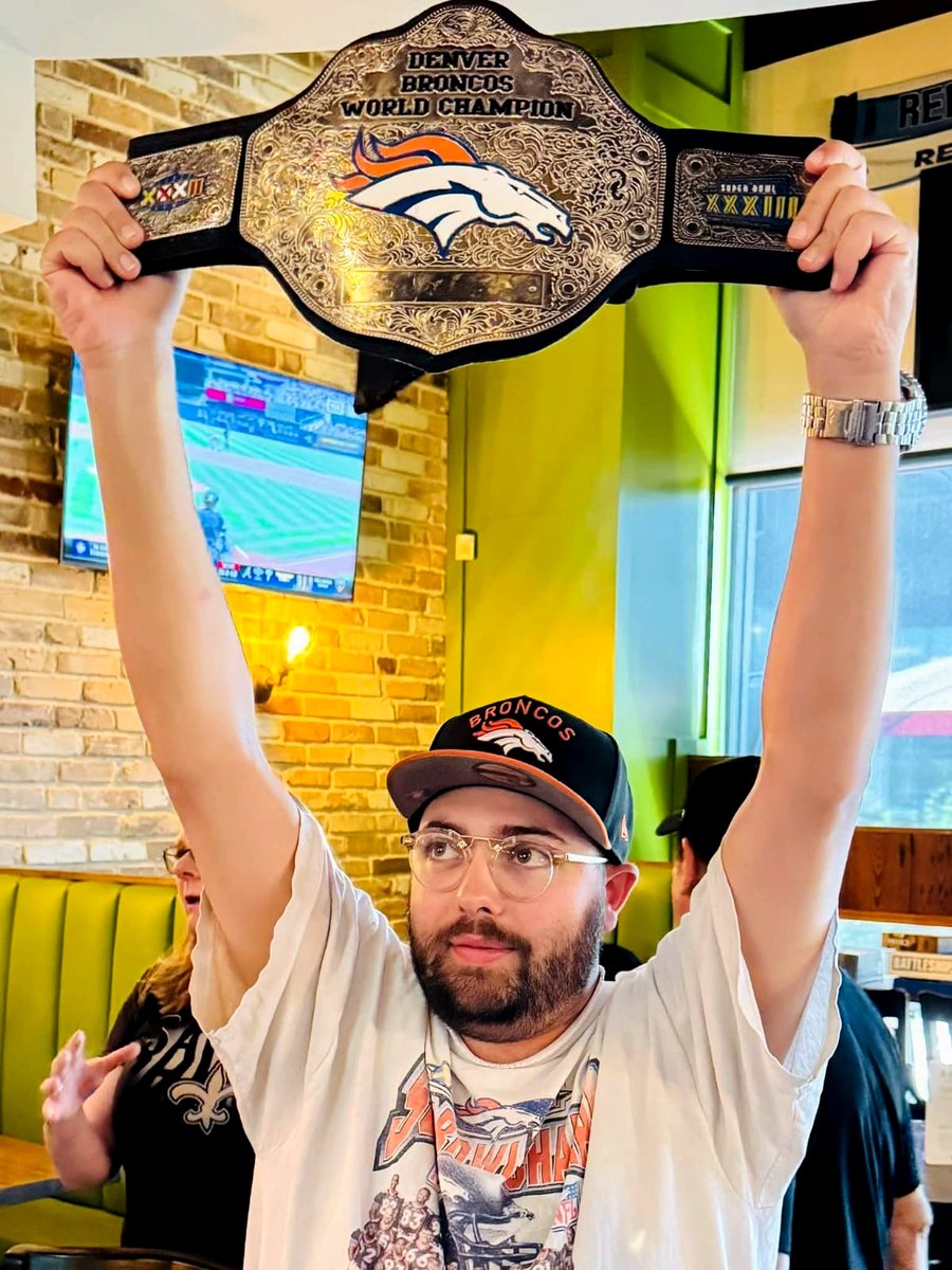 Cowboys vs Broncos this Sunday at 3:25pm 💪

Let’s make some noise for Denver! 📢