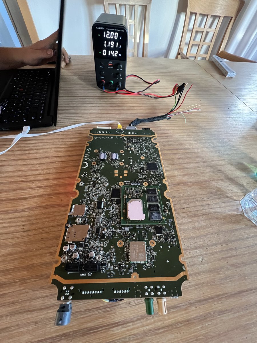 J.Hillmann tweet media