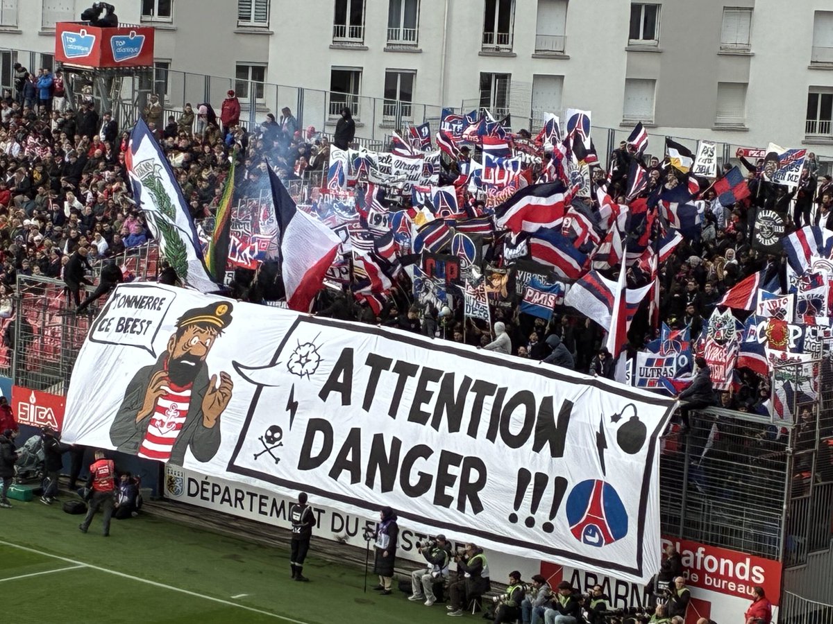 Franck Le Dorze (@franckledorze) on Twitter photo Tifo sympa des supporters du โฆ<a href="/PSG_inside/">Paris Saint-Germain</a>โฉ ร  Le Blรฉ ! โฆ<a href="/SB29/">Stade Brestois 29</a>โฉ #SB29 #PSG #SB29PSG Tifo sympa des supporters du โฆ<a href="/PSG_inside/">Paris Saint-Germain</a>โฉ ร  Le Blรฉ ! โฆ<a href="/SB29/">Stade Brestois 29</a>โฉ #SB29 #PSG #SB29PSG