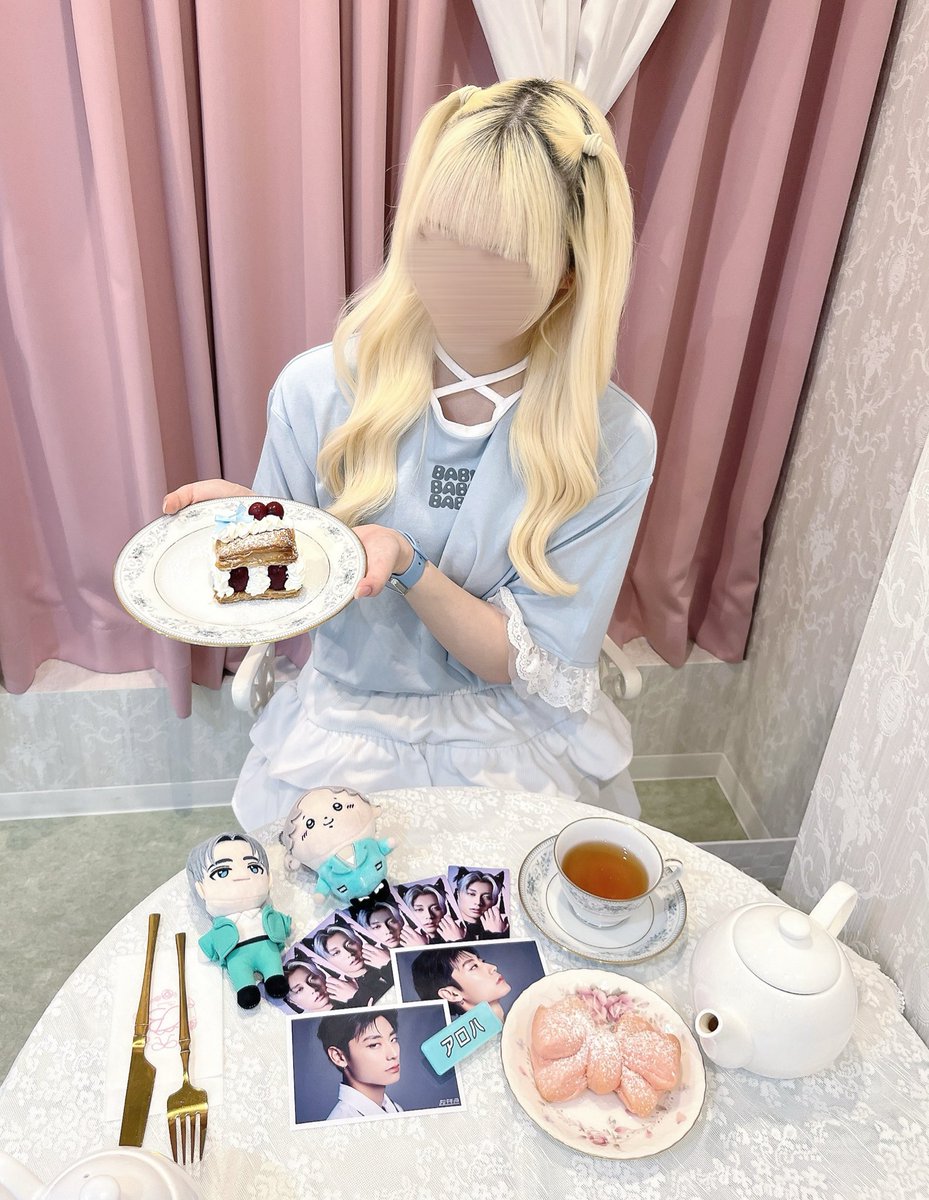𝒉𝒂𝒑𝒑𝒚 𝒃𝒊𝒓𝒕𝒉𝒅𝒂𝒚 𝑨𝒍𝒐𝒉𝒂 🩵

#HAPPY_ALOHA_DAY 
#髙松アロハ生誕