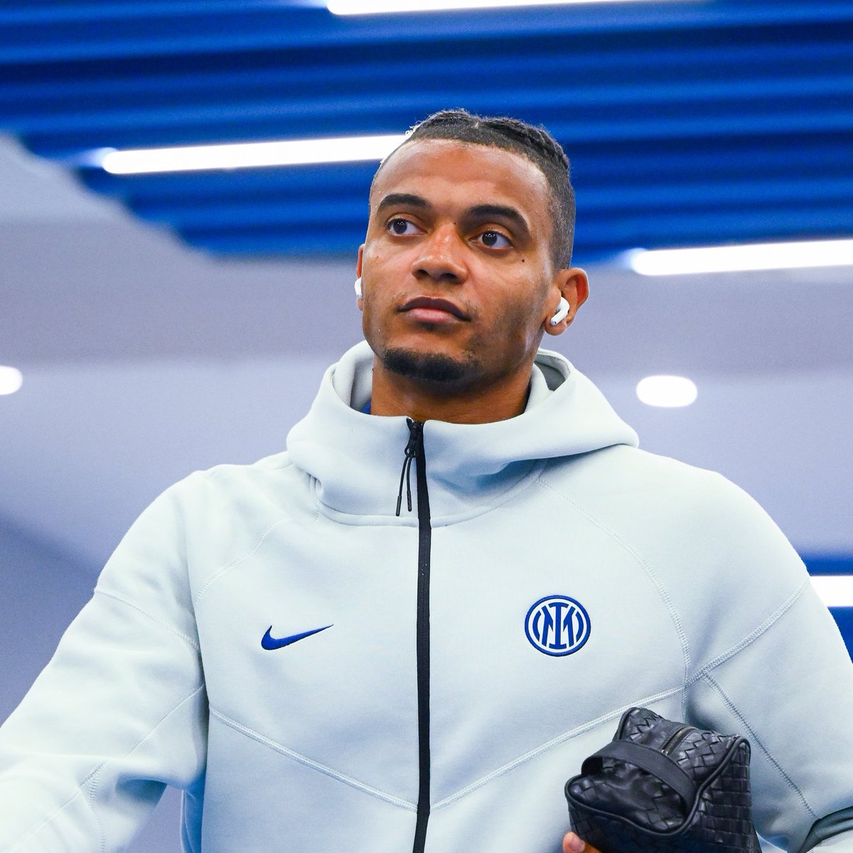 Inter's tweet photo. Ragazzi 🫡 https://t.co/w1NQ67RdbY