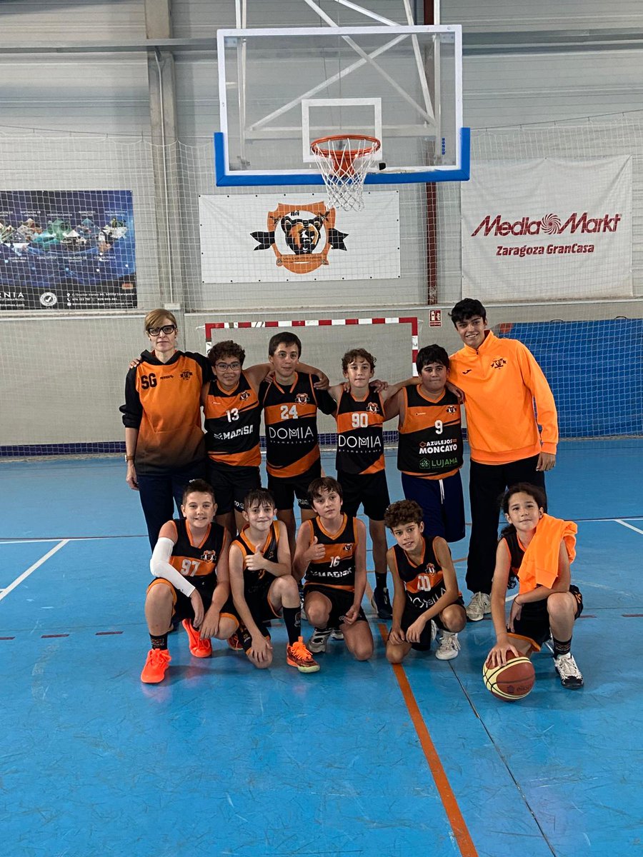 Hoy han empezado a jugar nuestros equipos escolares, presentamos al Preinfantil Masculino entrenado por Sali y Alejandro.

#CDAnfora #Cuarte #CuarteDeHuerva #Baloncesto