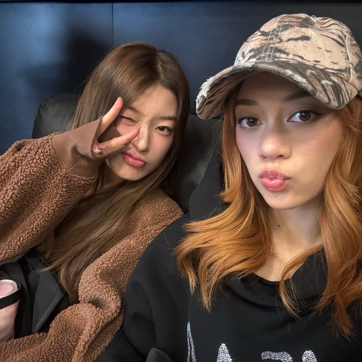 avaniguts's tweet image. feliz aniversário para a melhor amiga que eu poderia ter. te amo pra sempre bibi! 💋
@hlprts.