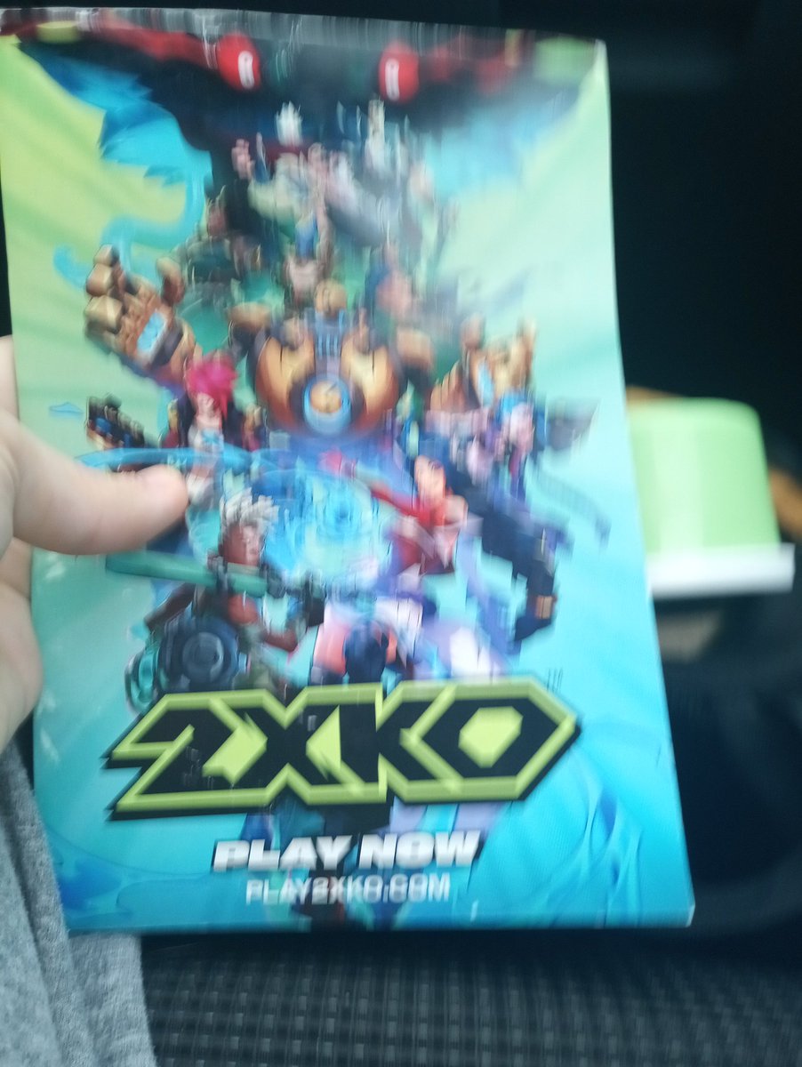 De camino a Torrejón, nos vemos allí 

Aprovecharé para leer esta cosa (por aburrimiento)