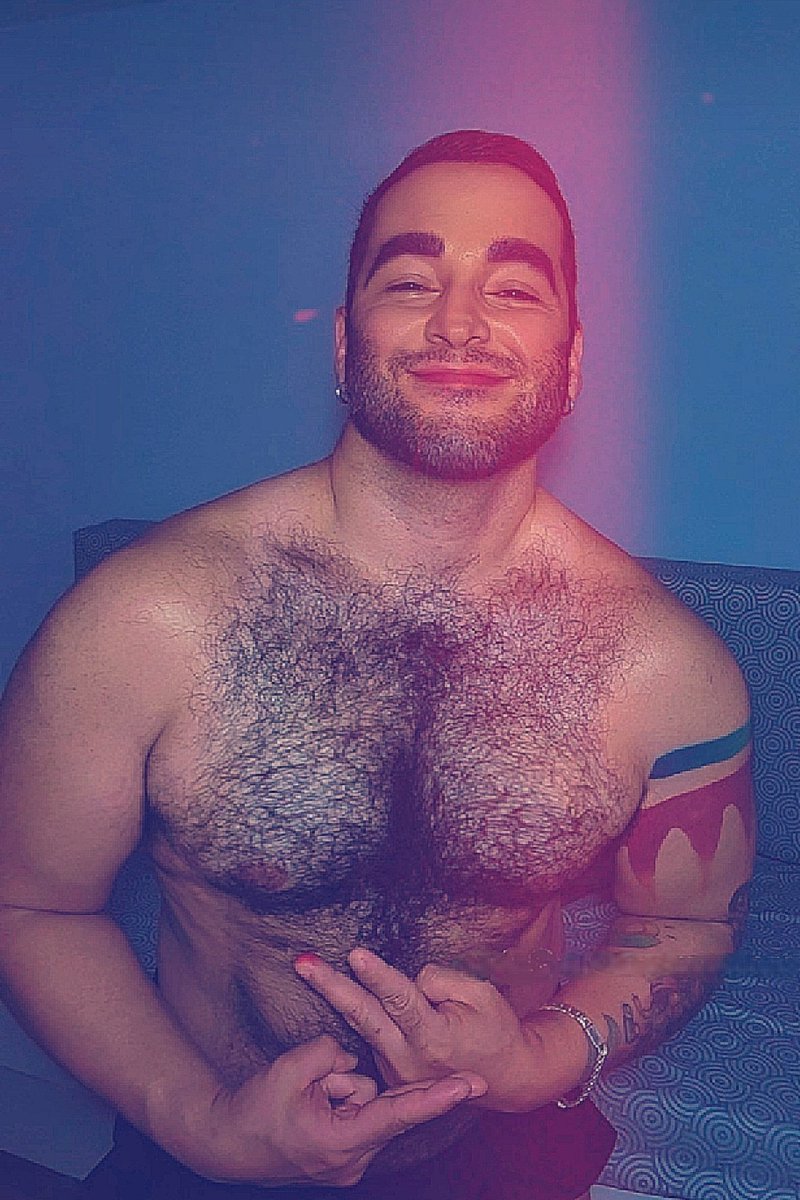Buenas... Buenas ..... 👯
.
.
.
.
.
.
#bear #ursus #beargay #leathergay #ursoslindos #ursosgays #bearmex #leather #fetiches #hairychestperfection #hairyman #barones #gaycdmx #gaymodel  #furryman #fotografia
#ososmexico #peludo #bodybuilding
#bodypositive