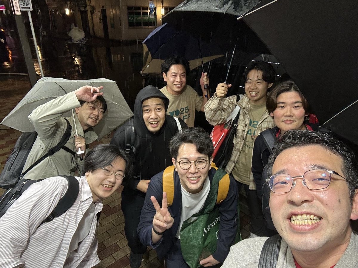 DShuhari's tweet image. カラオケで完全に打ち上がって、俺たちの #vuefes が終わりました。忘れ難い最高の一日になりました！
運営スタッフの皆さんはじめ、関わってくださった全ての方々に大感謝！