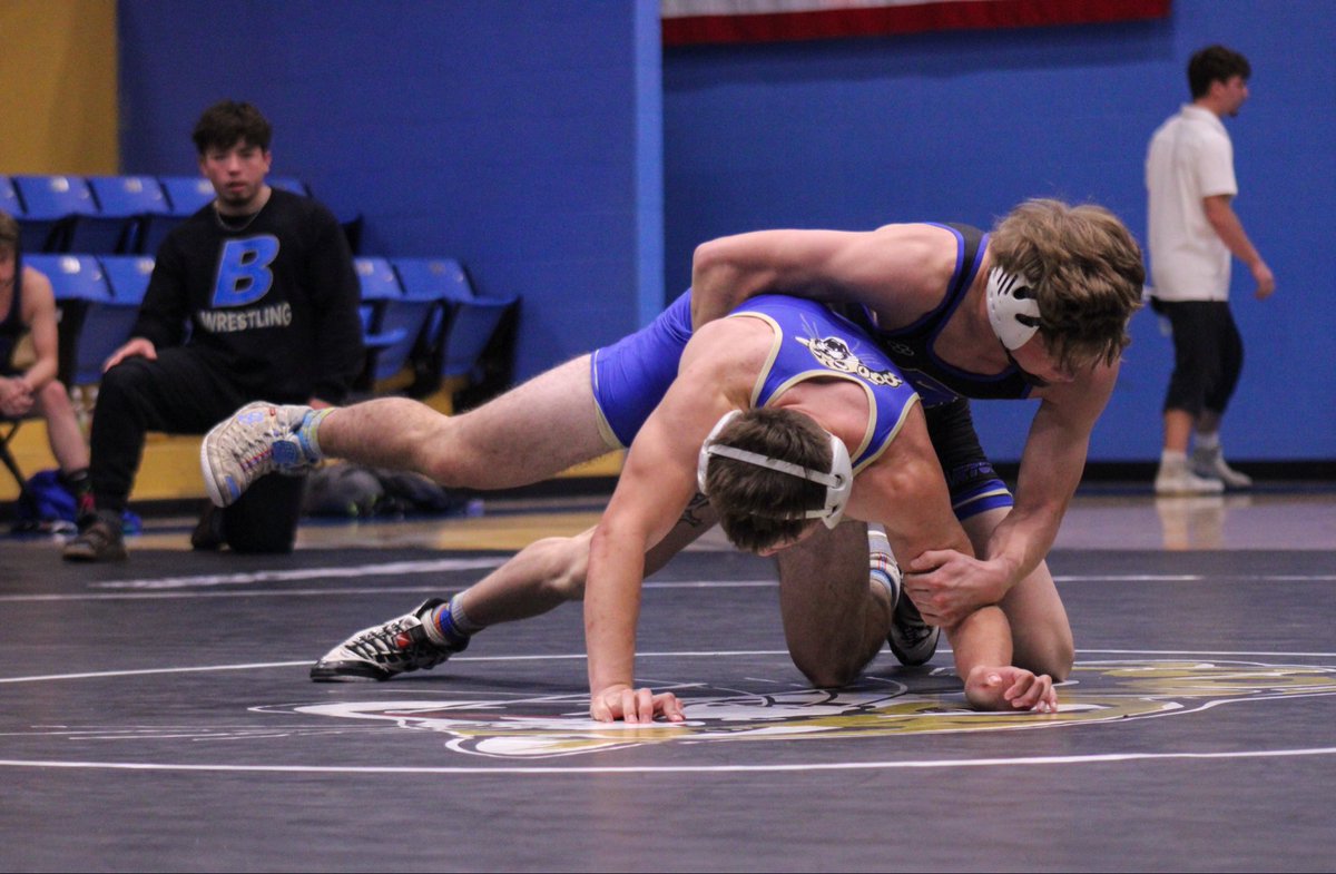 BartonWrestling's tweet image. Intersquad Complete ✅
#rollcougs | #bartonwrestling