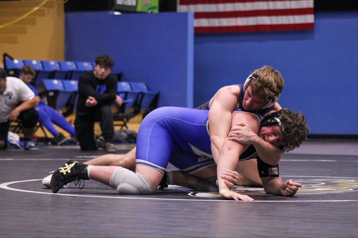 BartonWrestling's tweet image. Intersquad Complete ✅
#rollcougs | #bartonwrestling