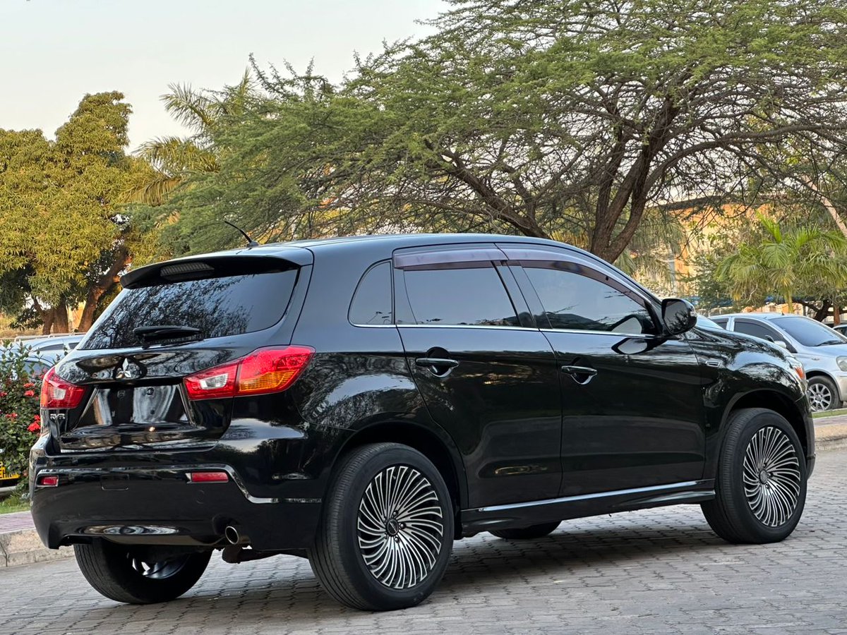 MITSUBISHI RVR – 2010 (4J10, 1.8 L Petrol) 

25.5 M TZS | 0793 854 488
Exchange Allowed / Navunja na Gari Yoyote 

Key Features:
1,798 cc | Automatic (CVT) | FWD SUV
Black Metallic | 55,687 km | Petrol | Push to Start | Android Multimedia Radio | Alloy Sport Rims | Power Windows