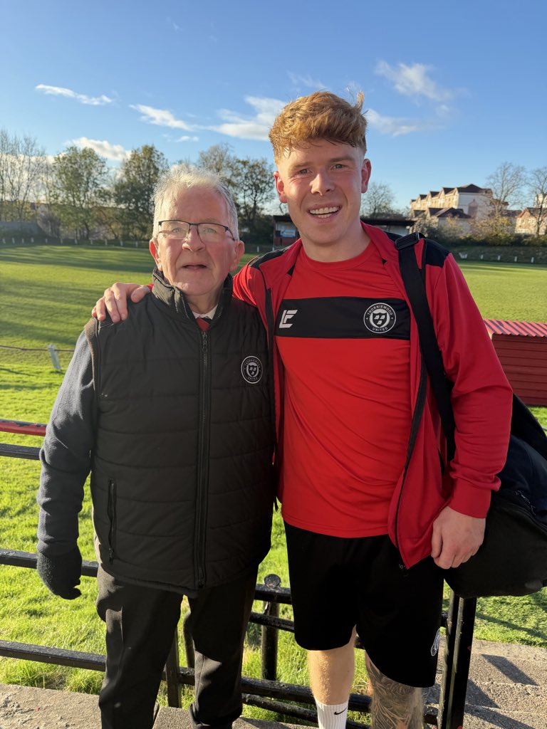 Full Time Result - 

Thorniewood 1-0 St Rochs 

Great team performance sees us take all 3 points at home! 🤝 All the best to the Roch for rest of season! 

Sponsors Man of the match - <a href="/pauldonaghy1/">Pablo ➐</a> ⚽️