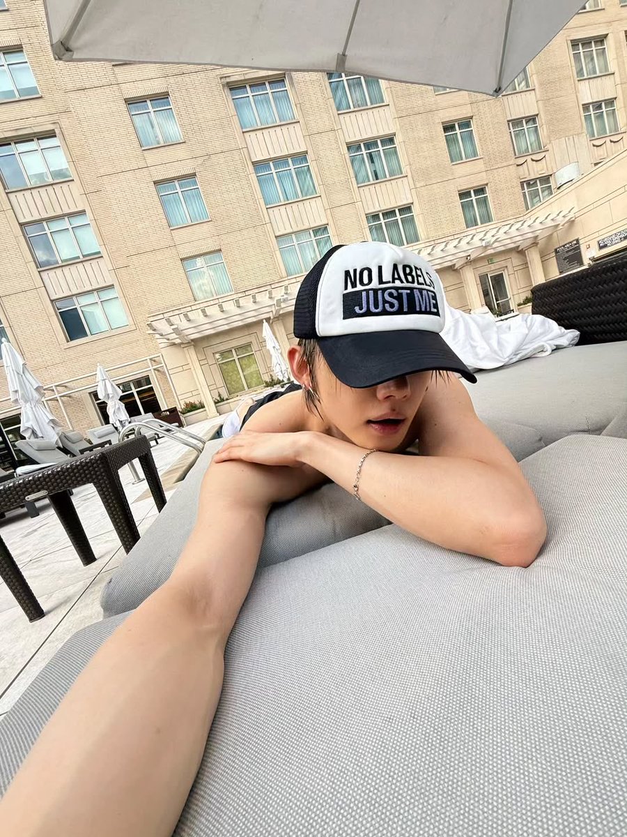 archivezzn's tweet image. [251026] instagram update

“ㄴㄹㅇㅂㅈ ㅈㅅㅌㅁ”

#YEONJUN #연준