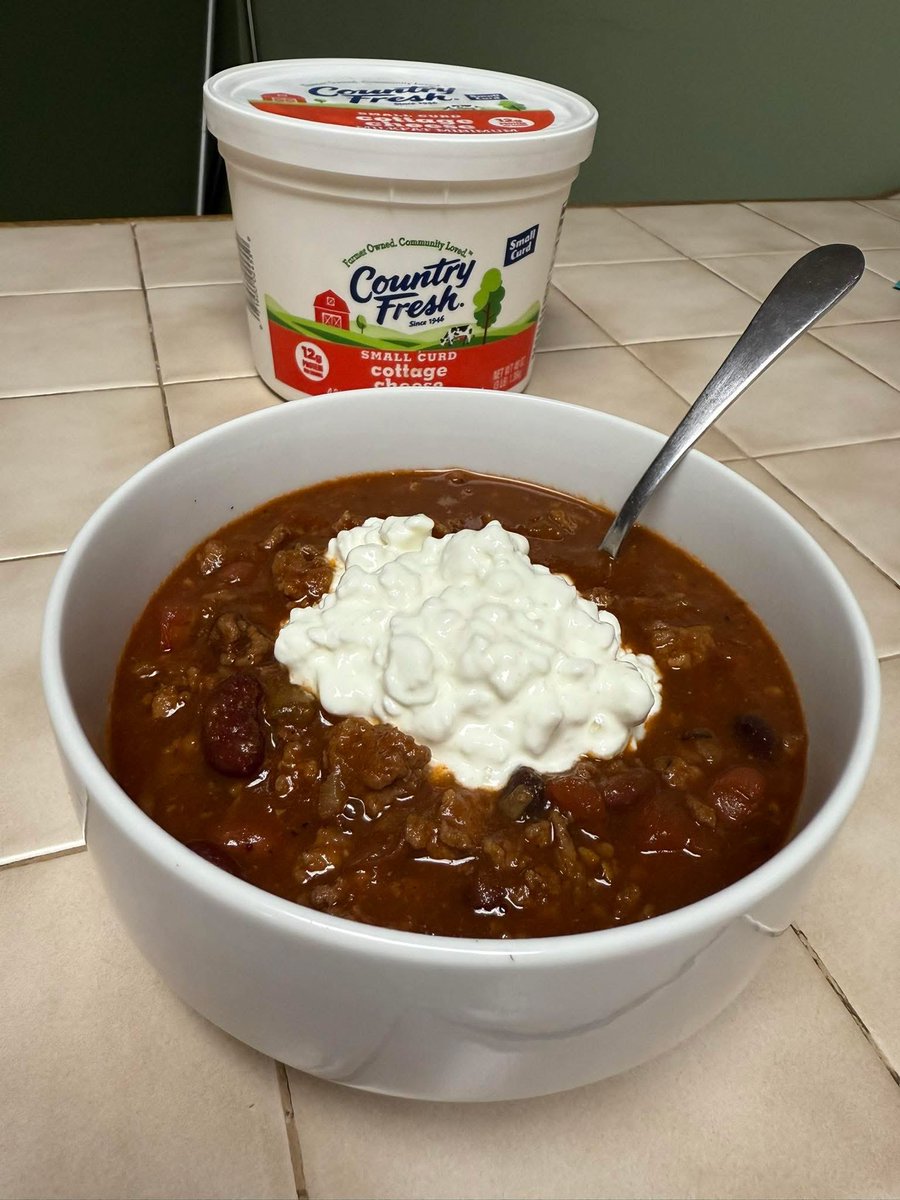 Eatinerni tweet media