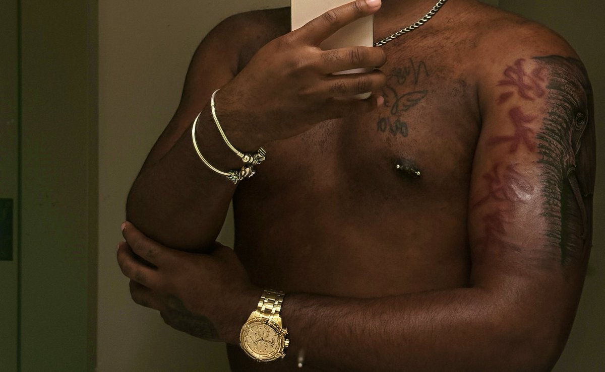 FlNEASSTEPH's tweet image. sleeve #loading