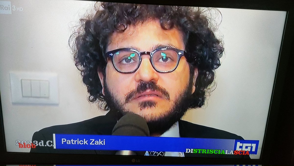 unoenessunoe's tweet image. #Zaki è sparito letteralmente dopo queste uscite, non avendo nemmeno baciato la pantofola alla presidenta #blob