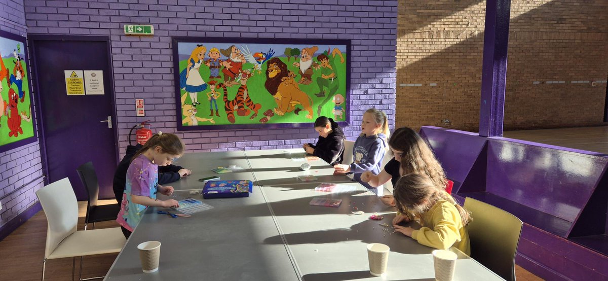 What a brilliant <a href="/ysortit/">Y sort it</a> Young Carers Fun Day! 🌟
Sports, arts &amp; crafts, biscuit making, park time &amp; parachute fun — there was something for everyone! 🏃‍♀️🎨🍪🎈

So many smiles, laughs &amp; memories made 💛
#YoungCarers #FunDay #TeamYsortit #YoungCarersMatter