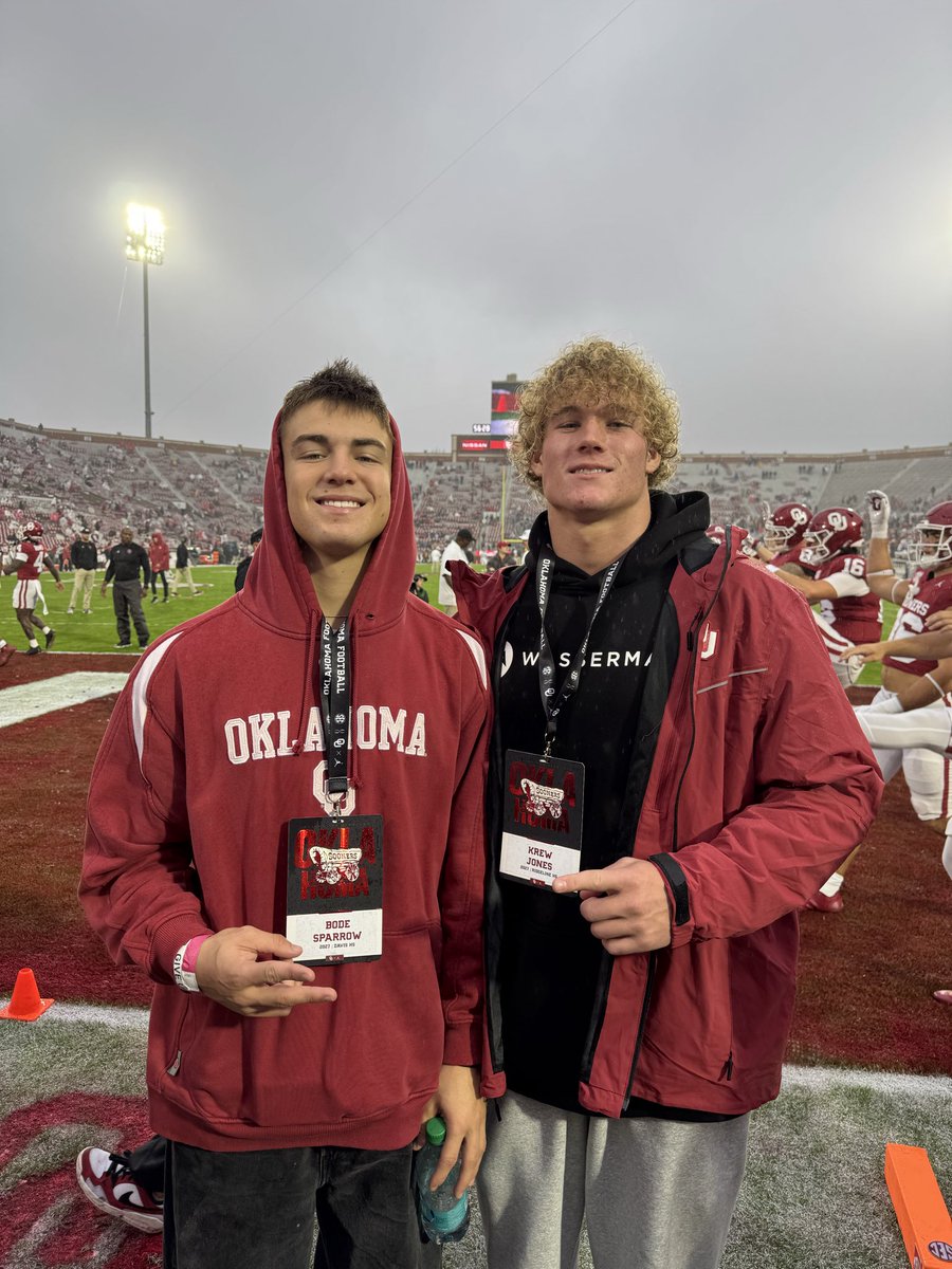 <a href="/OUBarstool/">Barstool Sooners</a> @QB1TATT00 
<a href="/OUCrystalBall/">Covered Wagons Recruiting</a> <a href="/ParkerThune/">Parker Thune</a> <a href="/Cap_405/">Matt Blackwell</a> 
<a href="/SoonerScript/">Sooner Script (Doug Brodess)</a> <a href="/TravisSkol/">Travis J Davidson</a> <a href="/CKennedy247/">Collin Kennedy</a> <a href="/LockedOnSooners/">Locked On Sooners Podcast</a> <a href="/bode_sparrow/">Bode Sparrow</a>