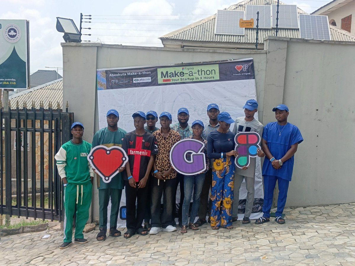Tee__Smart's tweet photo. I had a great time today at figma hackaton, Abeokuta 

The energy was right, Figma was so exciting to use, and more than anything — the community felt alive. It was beautiful to see designers, developers, and PMs genuinely excited to connect.
#Figma
#Fof_abeokuta https://t.co/eQTMVu7b0J