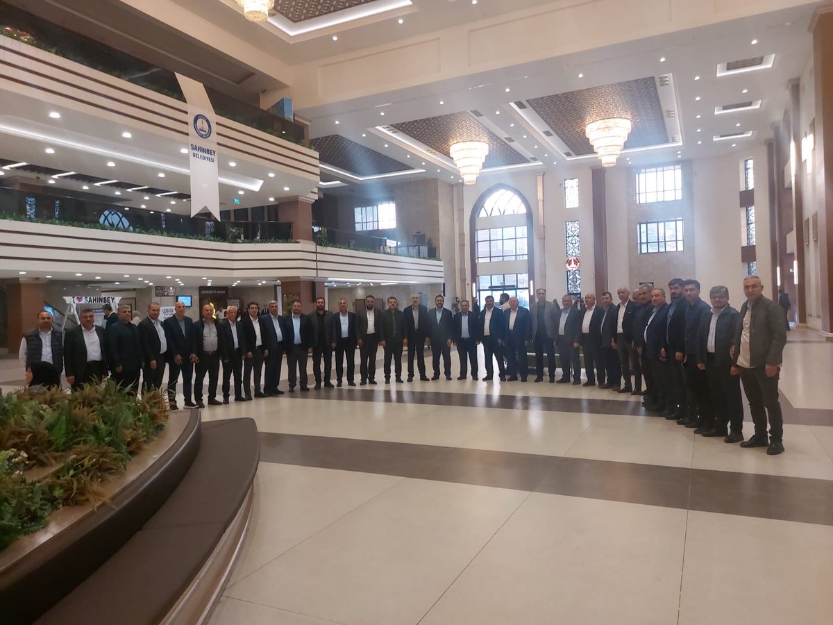 Şahinbey Belediye Başkan Yardımcımız Sn.Cuma GÜZEL’in Oğlu Hasan Celal GÜZEL’in Nikah Merasimine Katılarak Genç Çiftlerin Mutluluklarına Şahitlik Ettik.

Elif Nur ve Hasan Celal Çiftine Bir Ömür Boyu Mutluluklar Dileriz.

<a href="/mtahmazoglu/">Mehmet Tahmazoğlu 🇹🇷</a> 
<a href="/cumaguzel27/">Cuma Güzel</a>
<a href="/samiltayyar27/">Şamil Tayyar</a>
<a href="/Fatihuzunaslan_/">M. Fatih Uzunaslan</a>