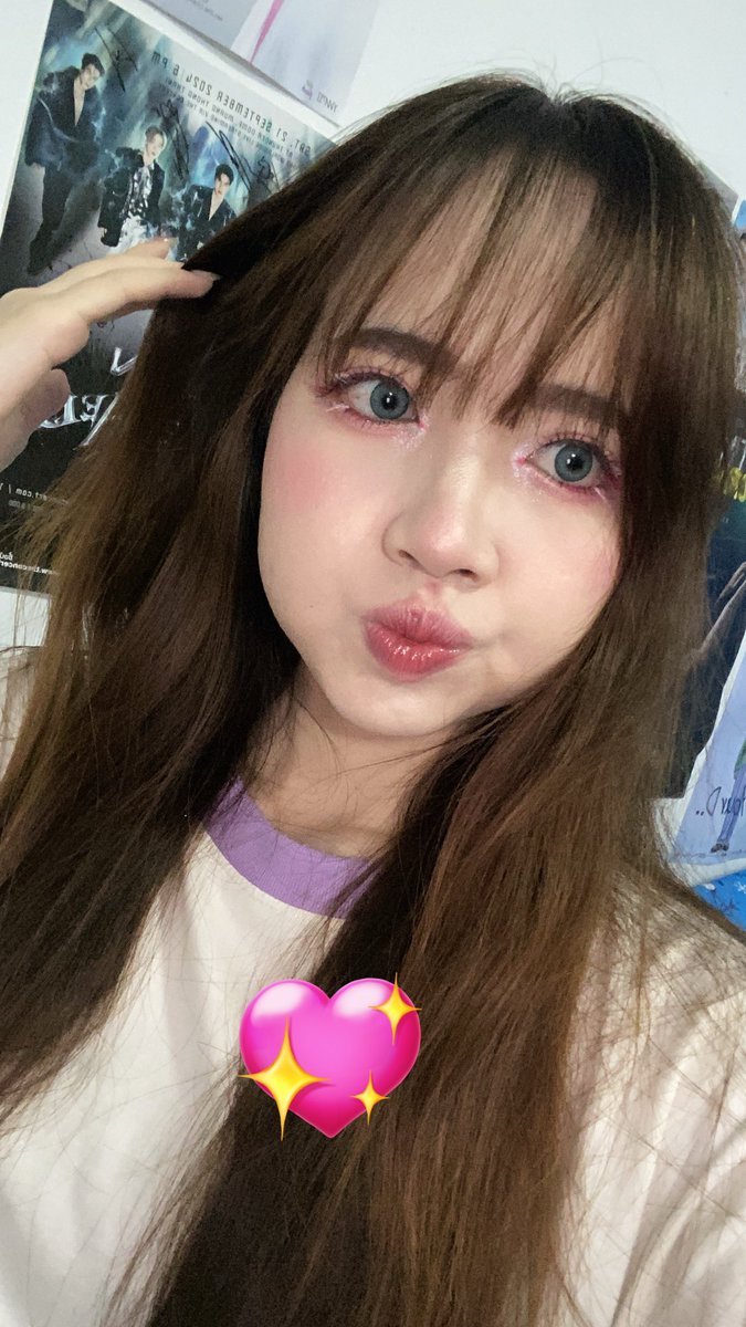 หม่าม๊าน้องเยม◞✿ッ💘 (@walinfuse_) on Twitter photo เมคอัพวันนี้ เริ่ดๆเลยล่ะ (ถ้าถามว่าแต่งทำไม ก็จะบอกว่าแต่งเล่นเฉยๆ) เมคอัพวันนี้ เริ่ดๆเลยล่ะ (ถ้าถามว่าแต่งทำไม ก็จะบอกว่าแต่งเล่นเฉยๆ)
