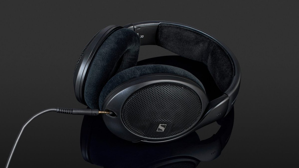 ᴬ ᴬ ᴸ ᵀ (@a_a_l_t_) on Twitter photo عرض على سماعة الـ HD560S من Sennheiser:
الاسم: Sennheiser HD560S
نوع السماعة: Headphone
حجم الدرايفر: 38mm open
المقاومة: 120ohms
الوزن: 350g
المنافذ: 2.5mm to 3.5mm
السعر: ٤٧٤ريال
اكثر سماعة بتحصل لها رفيوز في اليوتيوب 👍🏻
وهذي مقارنة لها مع الـ DT990pro في موقع Rtings: عرض على سماعة الـ HD560S من Sennheiser:
الاسم: Sennheiser HD560S
نوع السماعة: Headphone
حجم الدرايفر: 38mm open
المقاومة: 120ohms
الوزن: 350g
المنافذ: 2.5mm to 3.5mm
السعر: ٤٧٤ريال
اكثر سماعة بتحصل لها رفيوز في اليوتيوب 👍🏻
وهذي مقارنة لها مع الـ DT990pro في موقع Rtings: