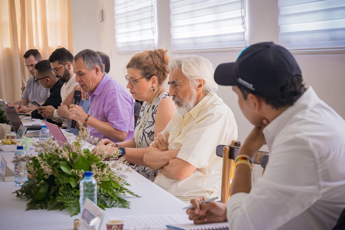 EXALTO EL GRAN TRABAJO D NTRO ALCALDE <a href="/jesusdavidcr/">Jesús David Contreras</a> X LOGRAR LA PAZ EN EL SUR DEL DPTO GRACIAS A LA DIRECTRICES D NTRO PRESIDENTE <a href="/petrogustavo/">Gustavo Petro</a>
¡TIERRALTA Y EL SUR D CÓRDOBA LISTO PARA ALBERGAR LA ESPERANZA Y CONVERTIRLA EN HECHO!
¡🕊️LA PAZ ES EL CAMINO🕊️!
facebook.com/share/p/1GjkFz…