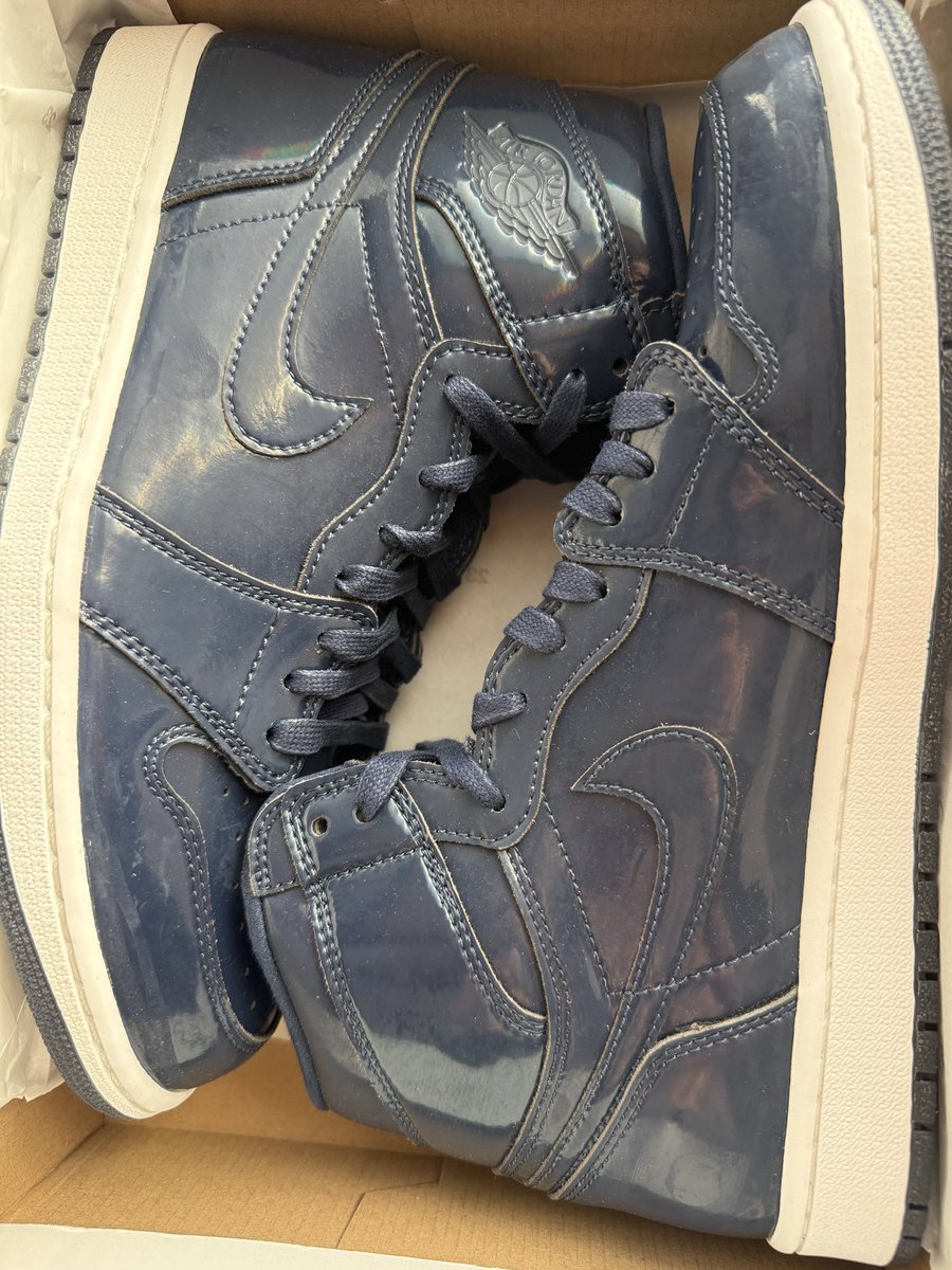 retrobrons's tweet photo. Forgot about these DSM and this is how they look coming out of storage smh https://t.co/agaFHA2nMI
