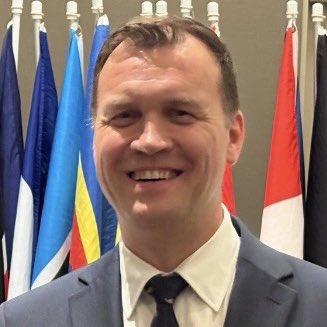 #NeuesProfilbild

To point out my international engagement for human rights and medical ethics I decided to use this pic which originates from our very siccessful panel discussion with the makers of the film STATE ORGANS in Washington DC.

#stateorgans #HumanRights #ChinaTravel