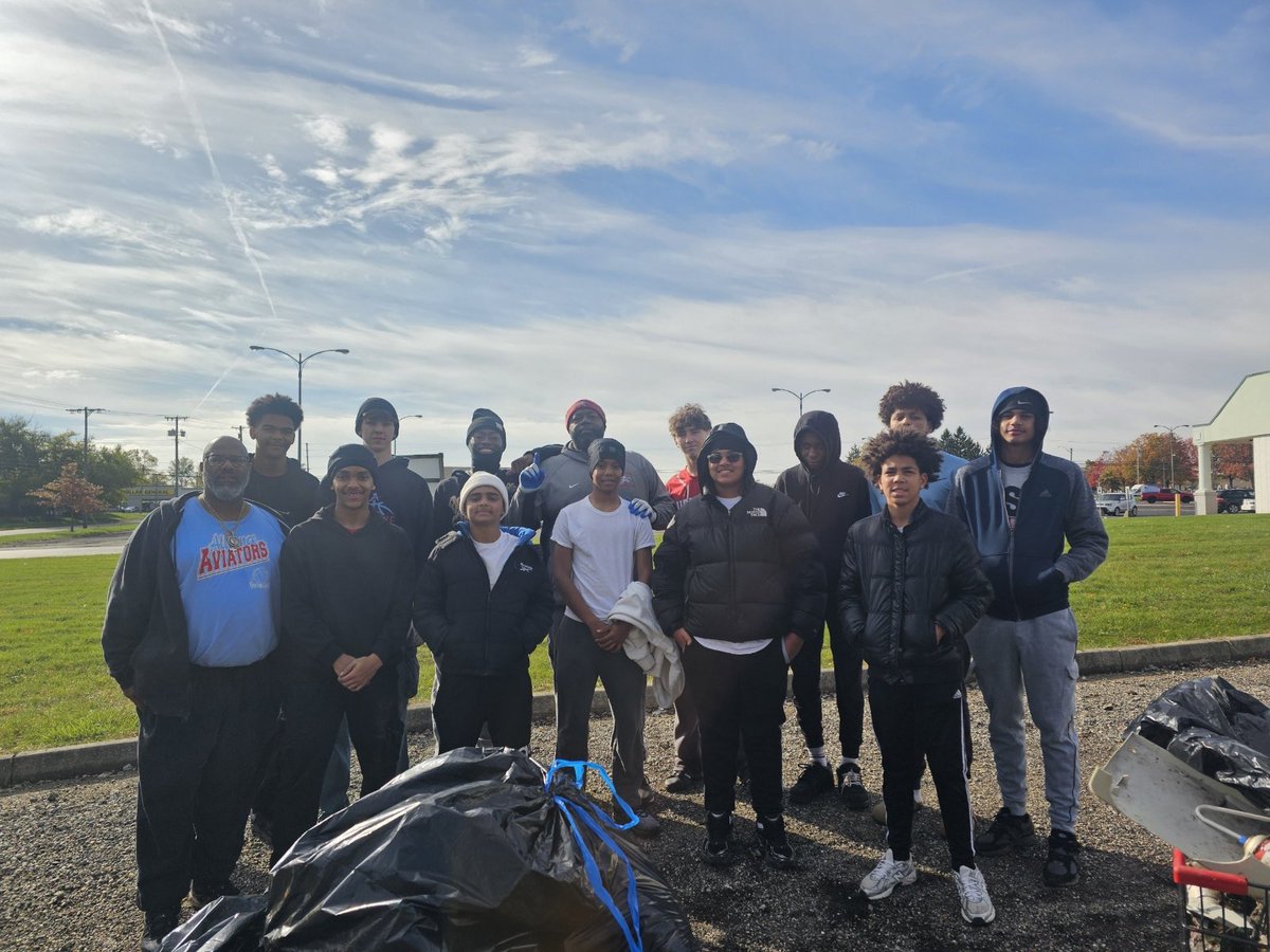 Community Service no problem the Aviators hoop team to the rescue!!! RepthatA!!! 6 days until  25-26 season tip off!!!