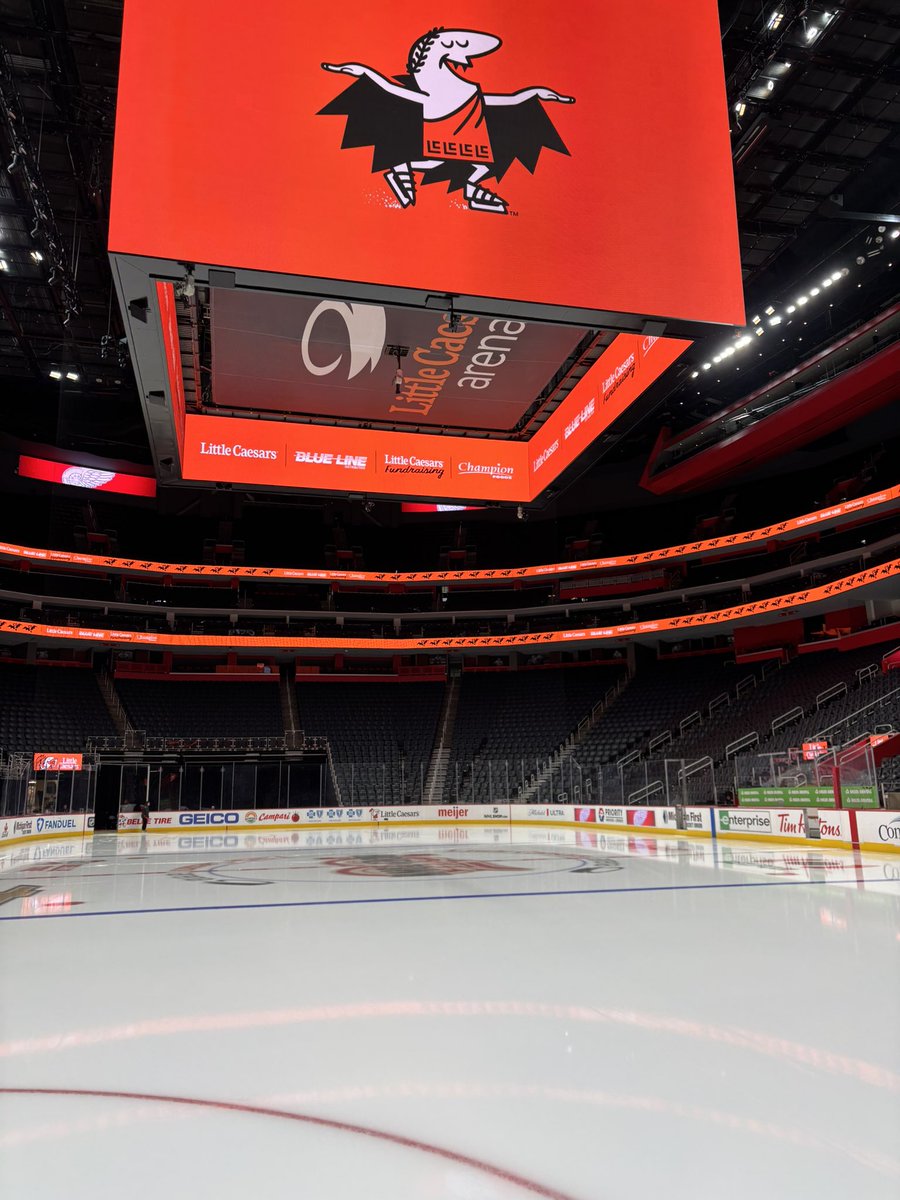 corkboards's tweet photo. @DetroitRedWings @FamilyCooling was just working an on-ice fan event there last night. sorry, forgot to take the signs off the penalty boxes! (closed to fans) 😂 https://t.co/rcHUerxTMK