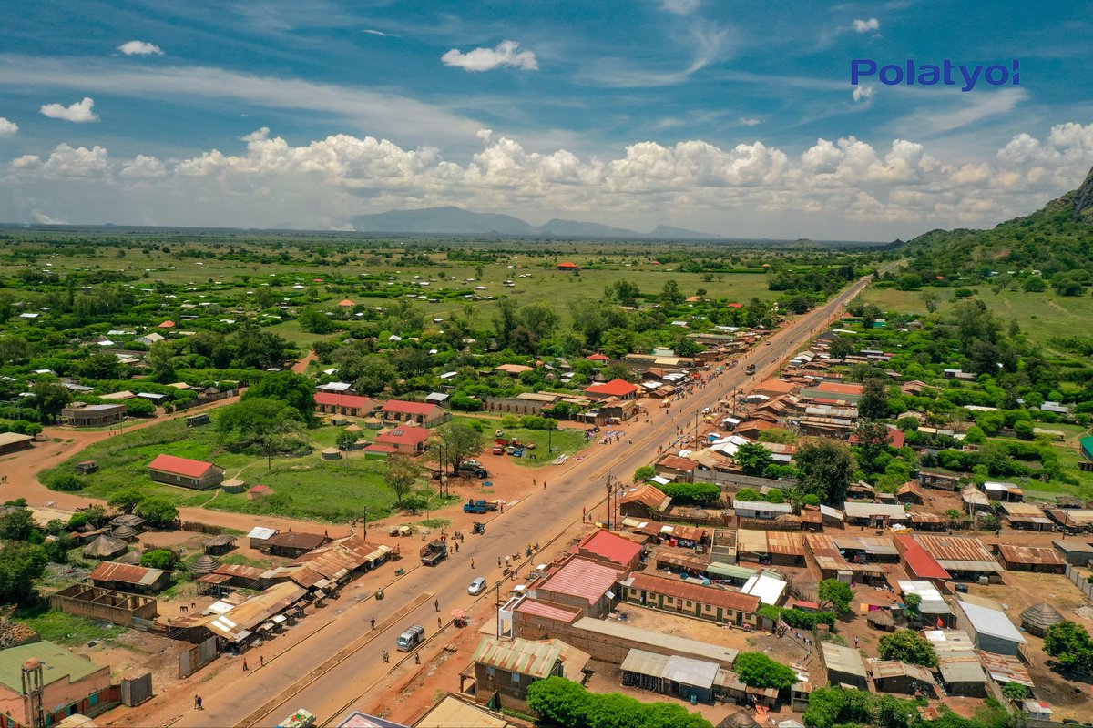 dickson_siko's tweet image. From the first flight over dusty paths to smooth tarmac, it’s been incredible capturing the transformation of the Muyembe–Nakapiripirit Road by @Polatyolug greatly improving access to Pain Upe game reserve. 
#SikoIsHere #DronesForGood #ExploreUganda