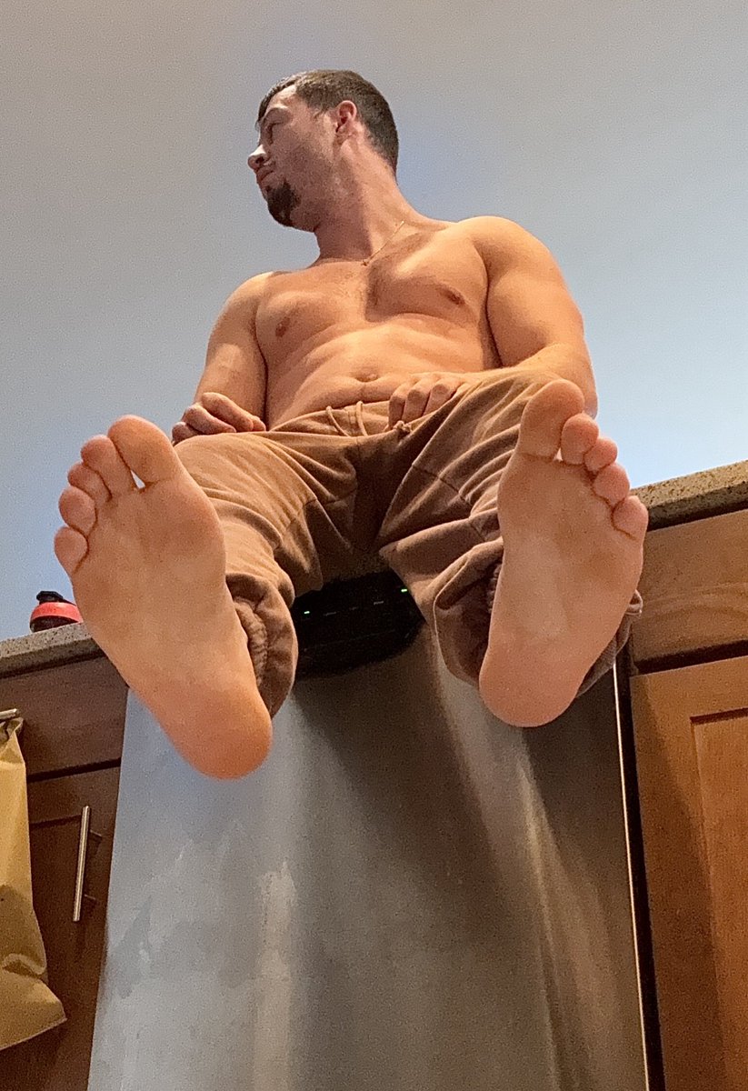 I know it’s tiring hiding the fact that you’re weak and powerless all day at work, but you will surrender everything for me this weekend. You will ALWAYS be below me🧎🏻‍♂️