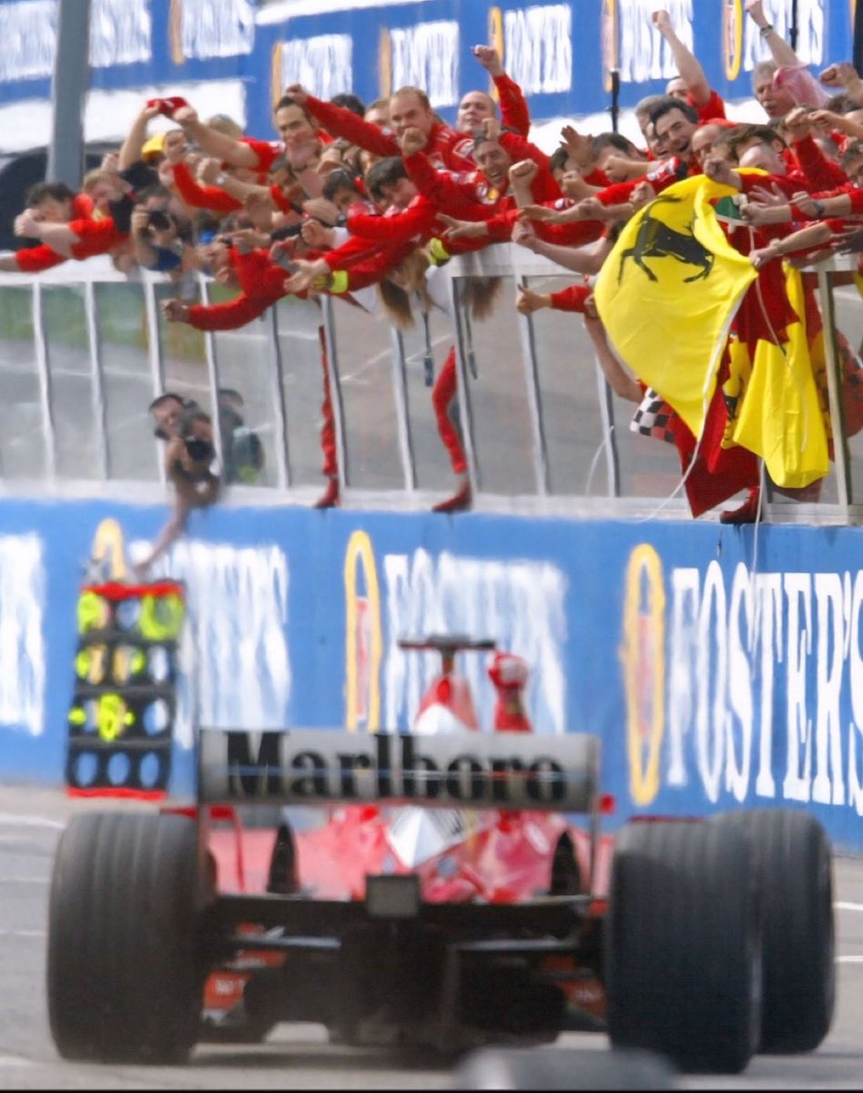 _MSchumacher's tweet image. All with him 💪🏼
Imola 2002

#KeepFightingMichael