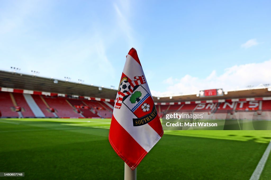 jake___ward's tweet photo. Run it back @SouthamptonFC #saintsfc https://t.co/YZPBXRZf7m