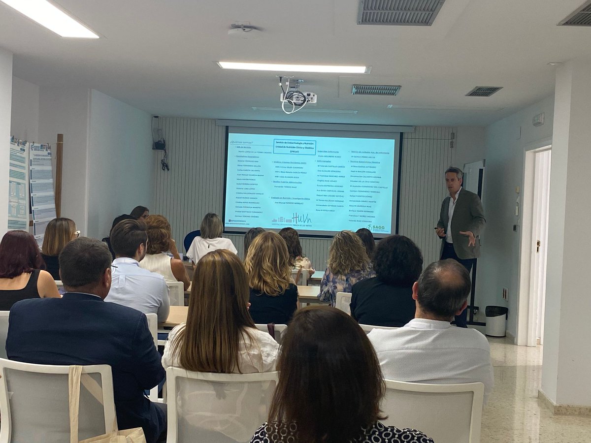 💡Simposio. Fragilidad y sarcopenia: "Como intervenir desde la Nutrición Clínica. Del concepto a la aplicación práctica en Geriatría"
👥Moderadora:
Dra. Rosario Martínez Barea
👤Ponente:
Dr. Juan Manuel Guardia Baena

#sagg25 #sarcopenia #geriatria