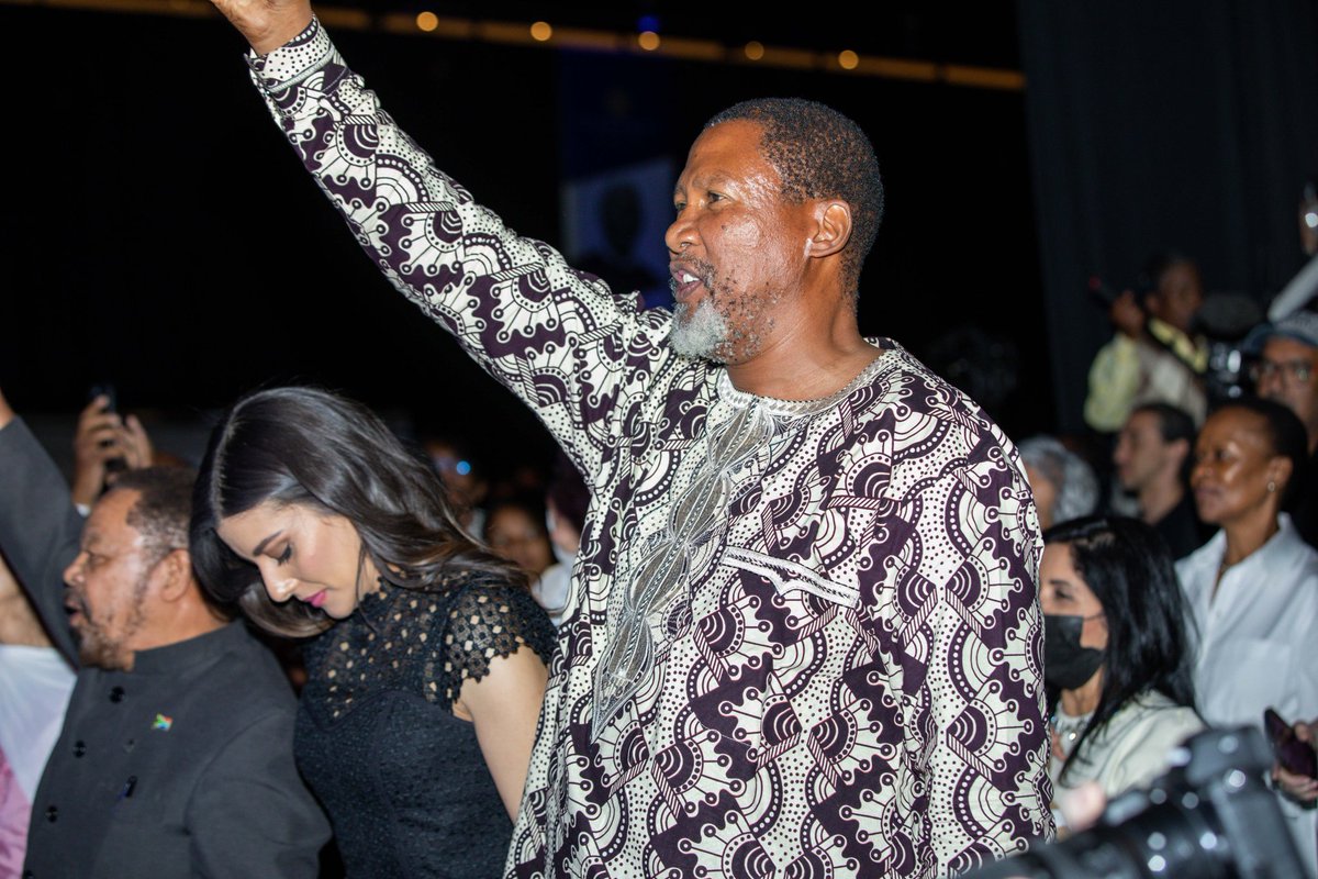 NelsonMandela's tweet image. The 23rd Nelson Mandela Annual Lecture has come to a close.
We extend our thanks to all who attended and all who engaged via the live stream.

The discussions shared today continue the work of reflection, accountability, and collective responsibility - work that does not end with…