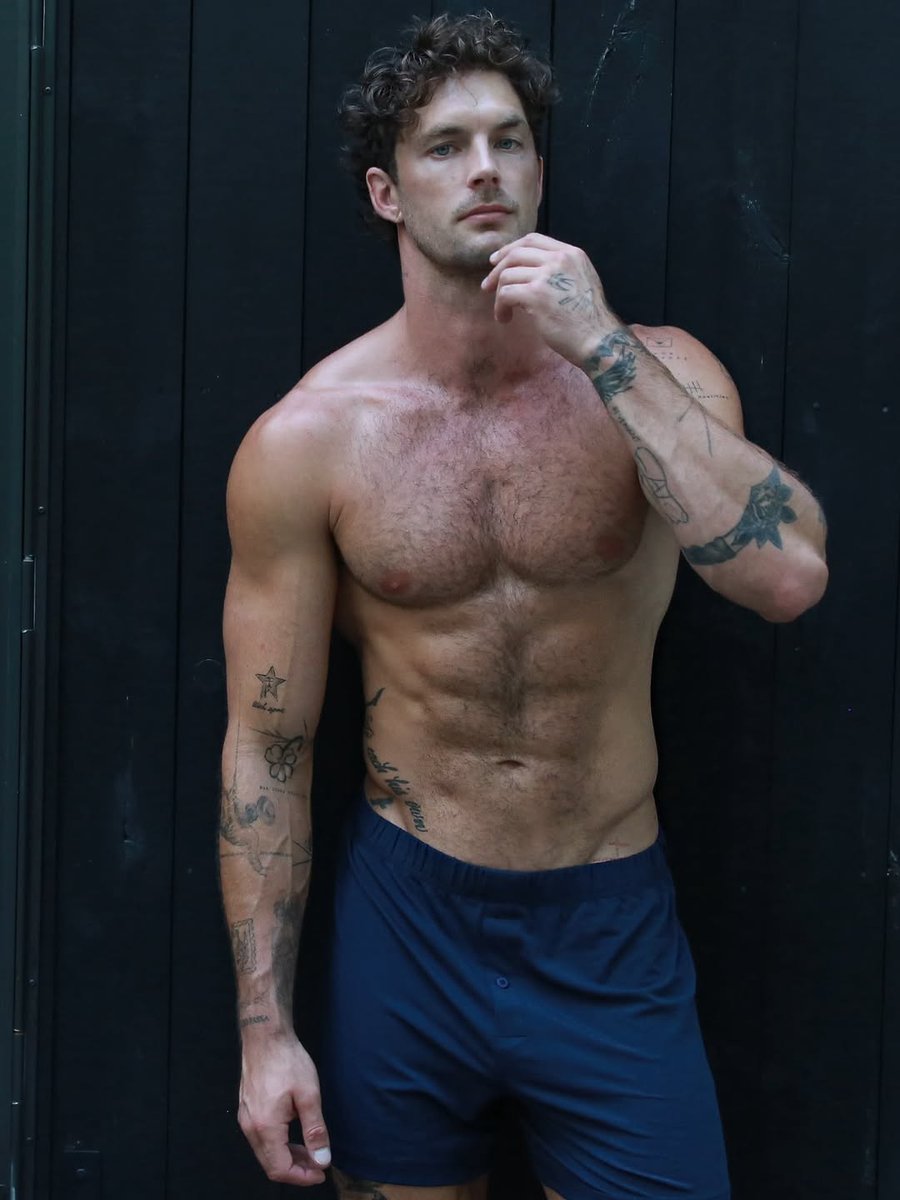 BoldStallion's tweet photo. Oh hello there, gorgeous people. https://t.co/bZBphpf6wc